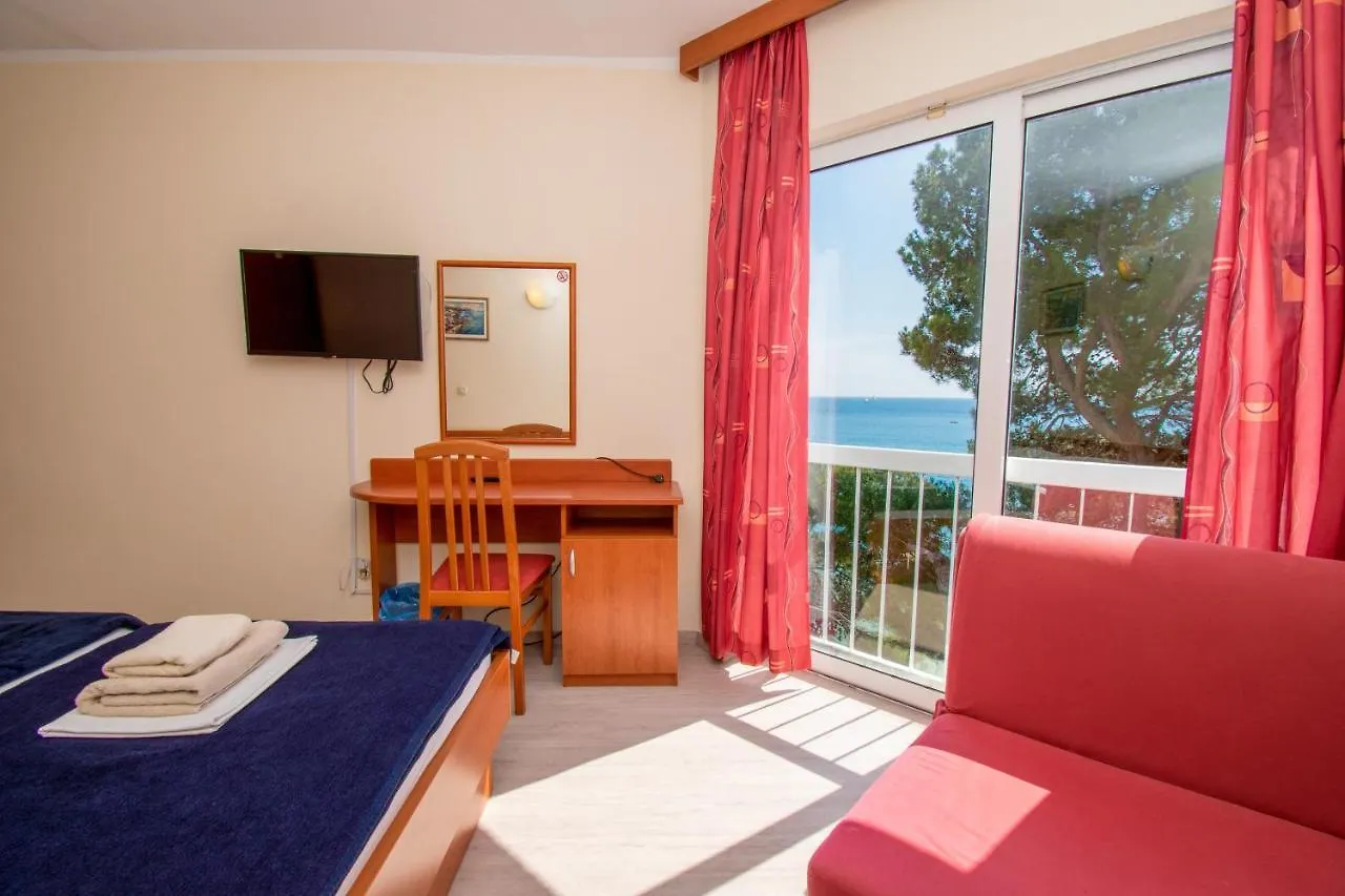Centinera Resort Banjole 3*,