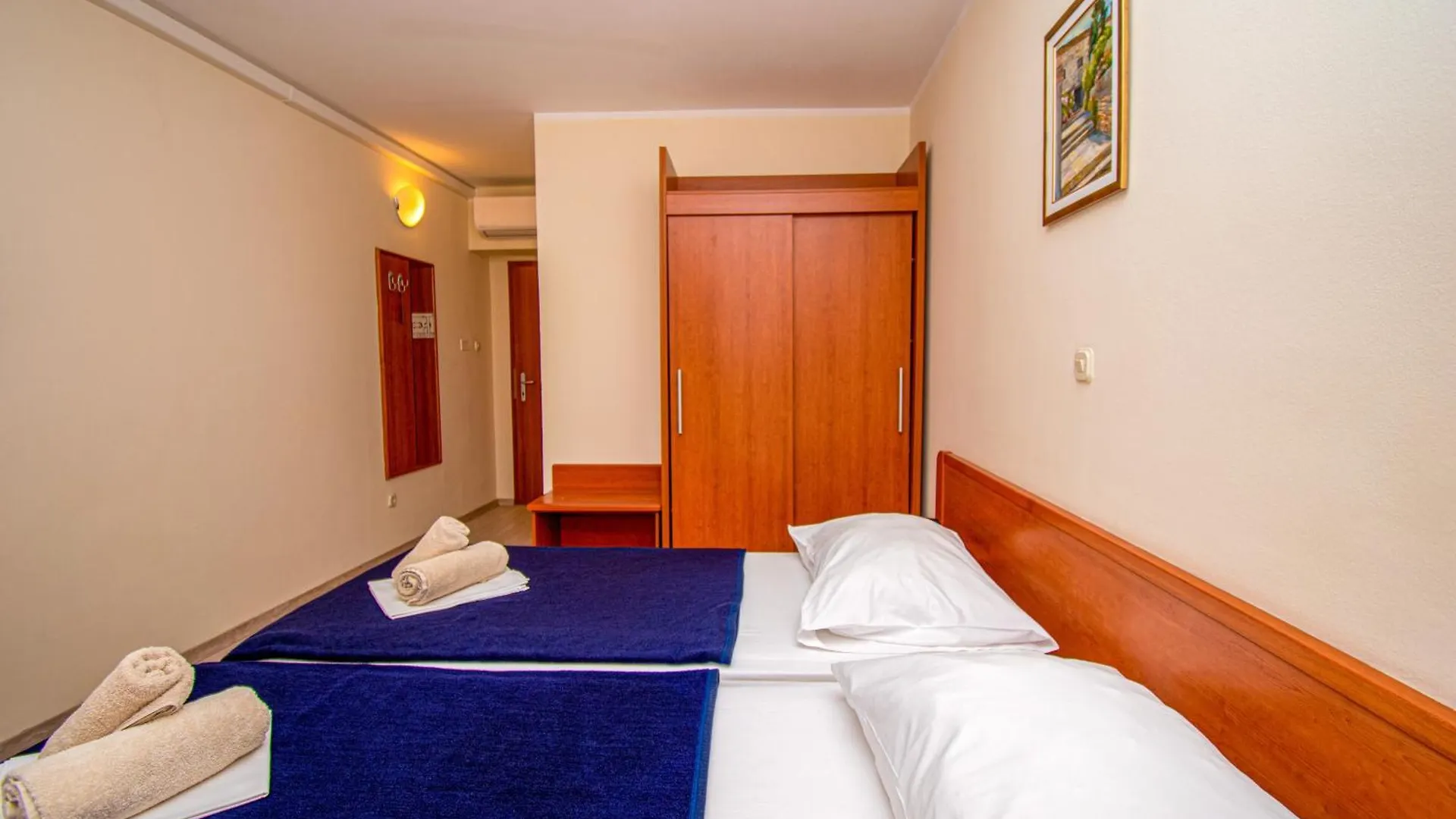 Centinera Resort Banjole Hotel