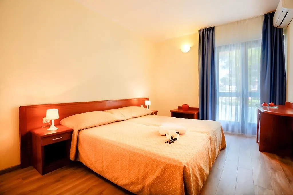 Centinera Resort Banjole Hotel