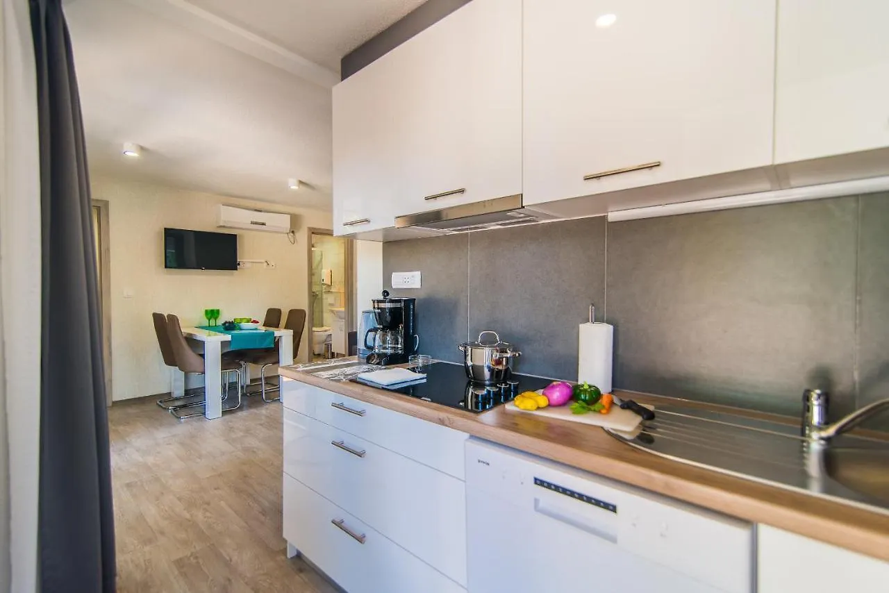 *** Hotel Centinera Resort Banjole Croatia