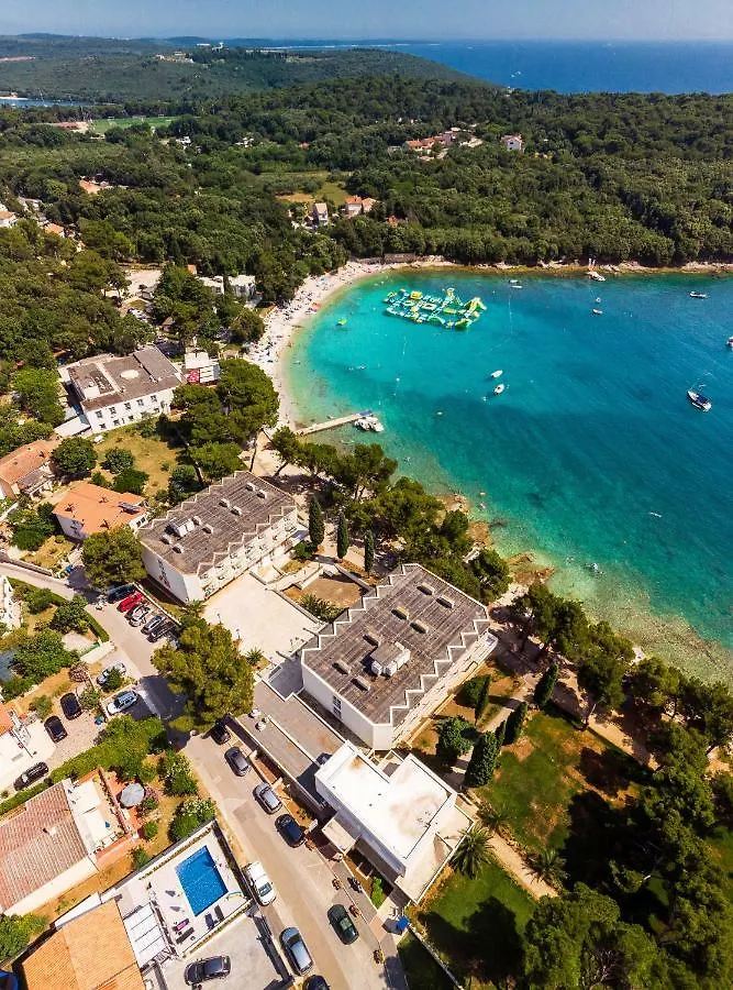 Centinera Resort Banjole Hotel