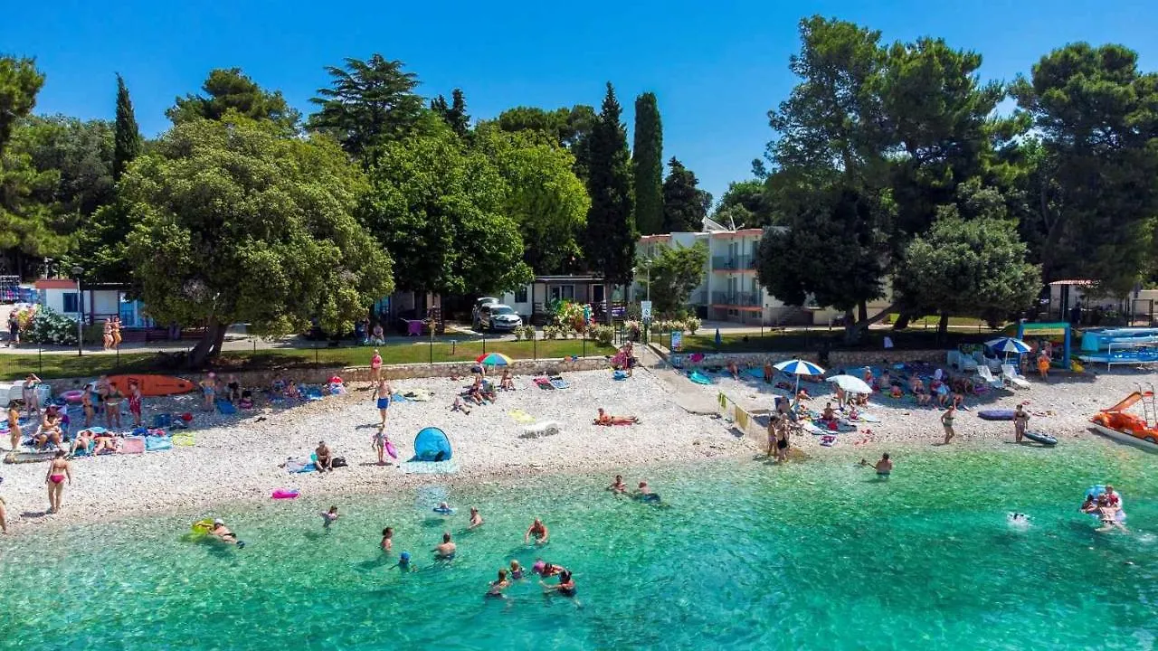 Centinera Resort Banjole Szálloda